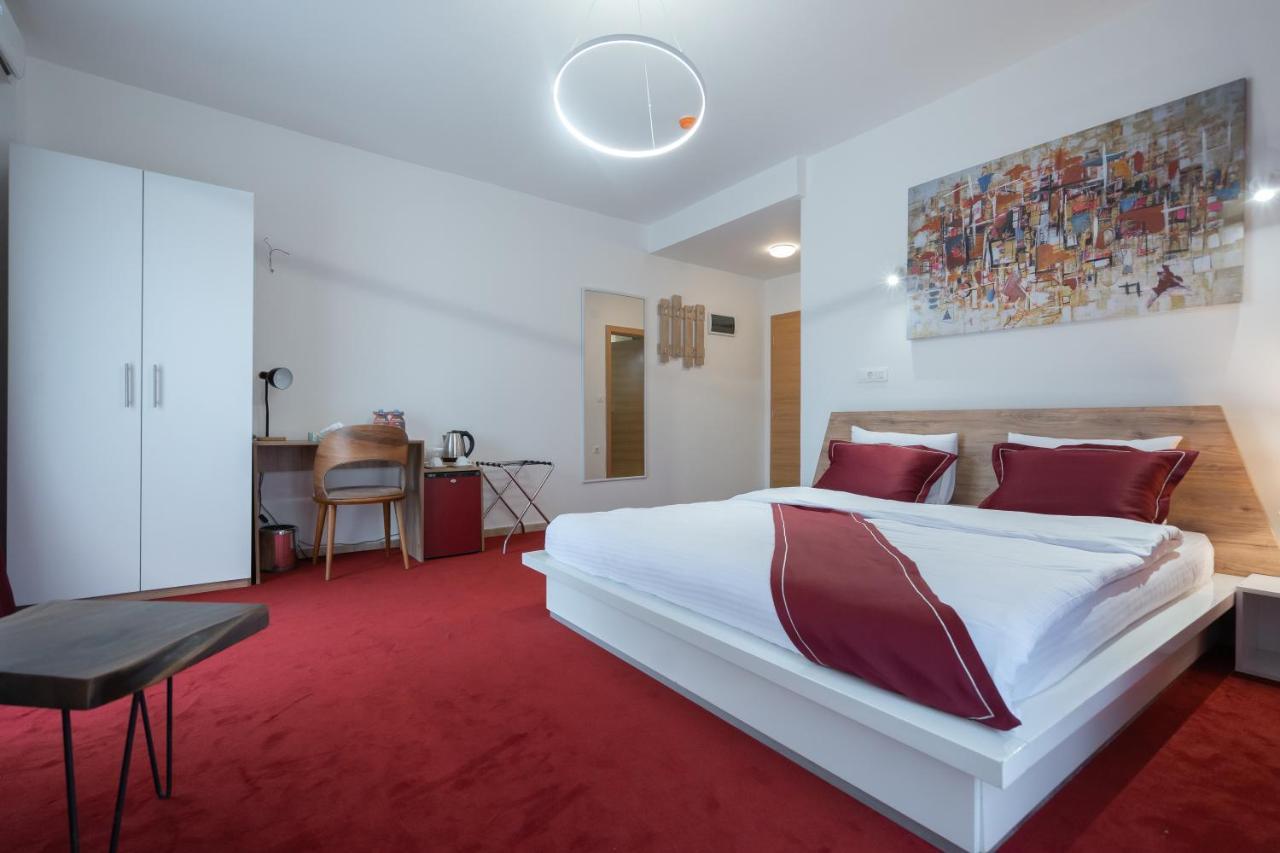 Austrian Palace Hotel Скопье Экстерьер фото